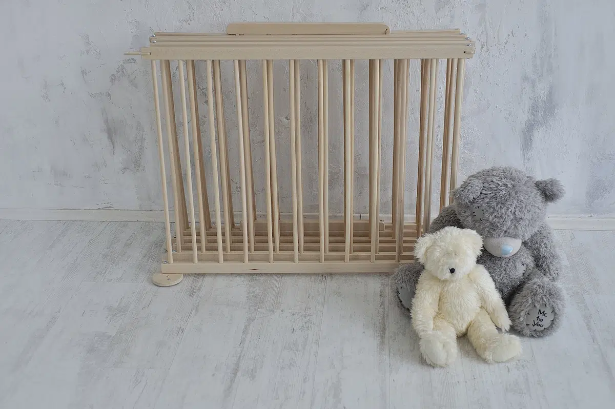 babakarám, babakerítés, járóka helyett, 6 vagy 8 részes kivitelben is.