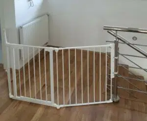 babakeritesek.com lepcsohaz bebiztositasa3