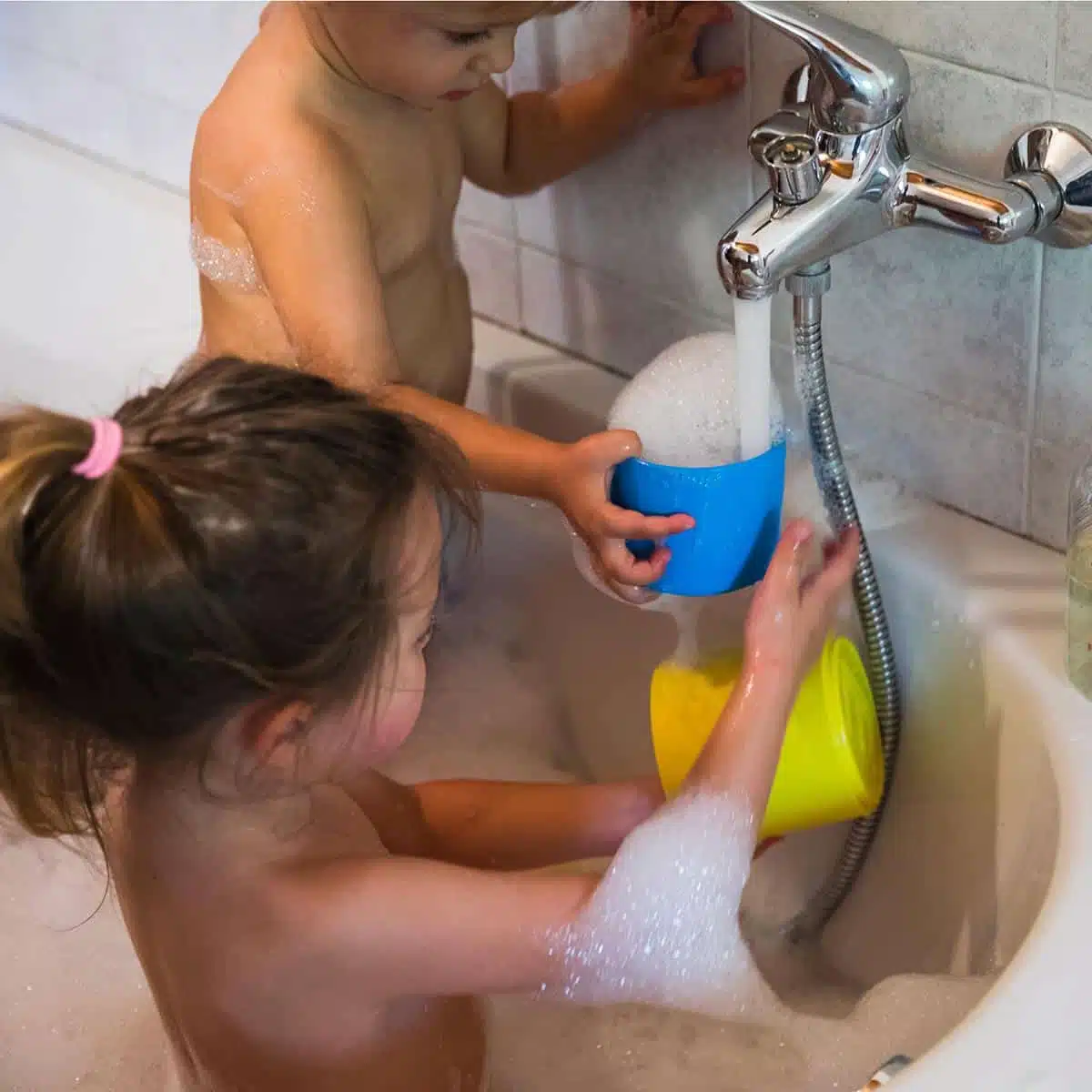 ekaboom toronyepito 6