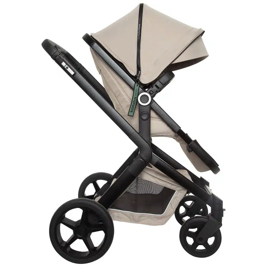 13079 6 sportovni kocarek koelstra next taupe orientovany po smeru jizdy