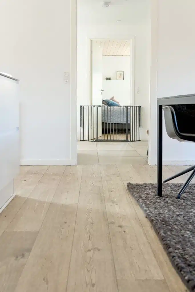 13327 8 26216 5600 10 m12 300