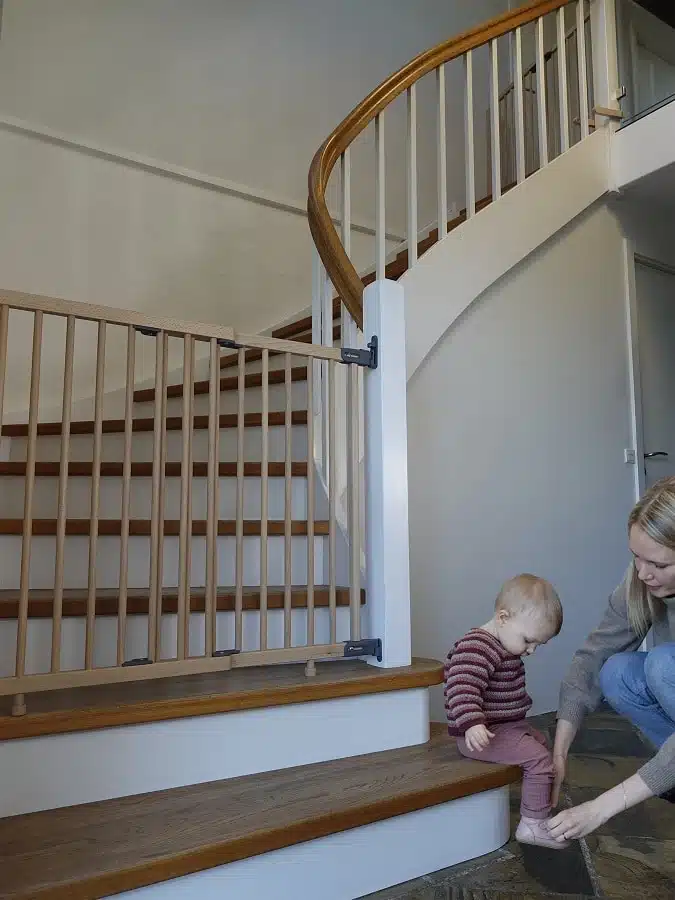 15503 9 magas biztonsagi kapu lepcsohoz babydan mona fa 65 110 cm